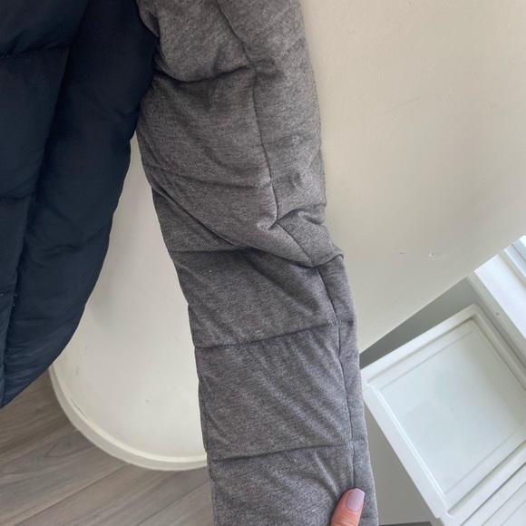 Winter puffer jacket - Picture 4 of 6